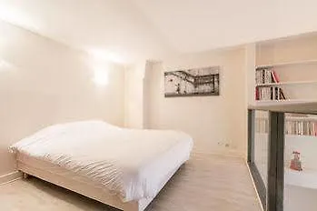 We Stay - Arc De Triomphe 75017 Paris Apartment